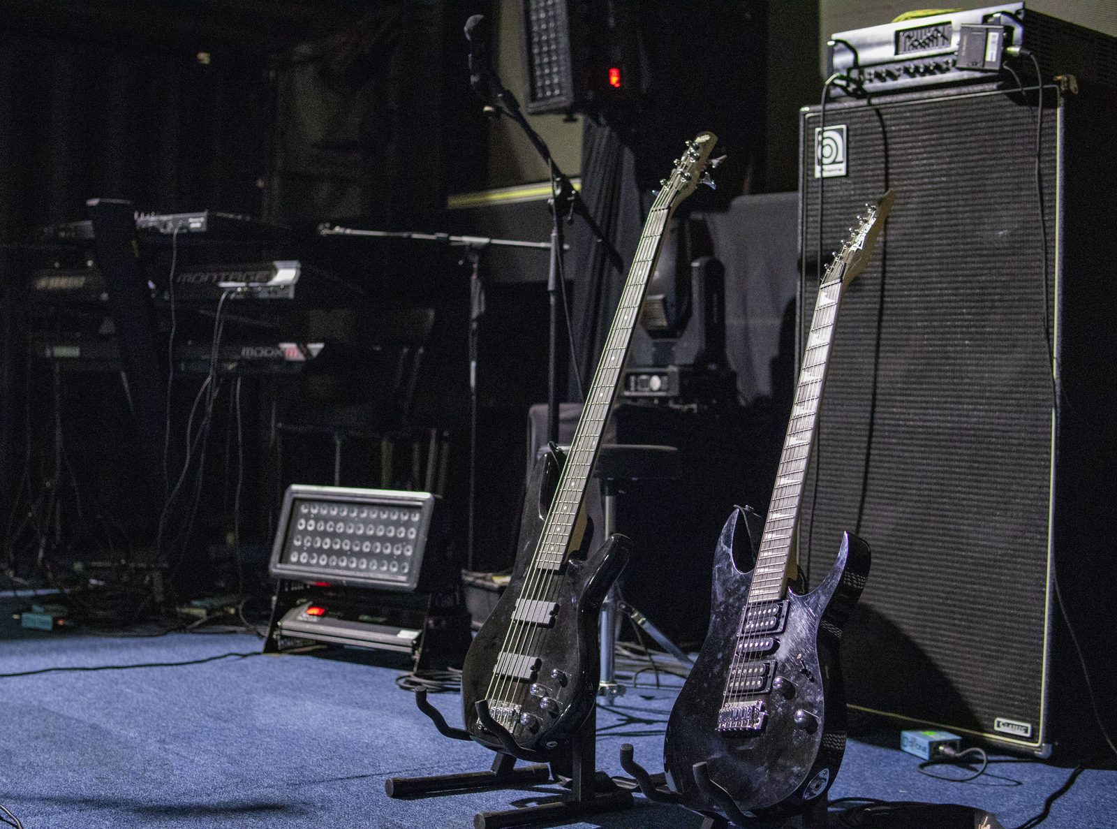Backline & instruments